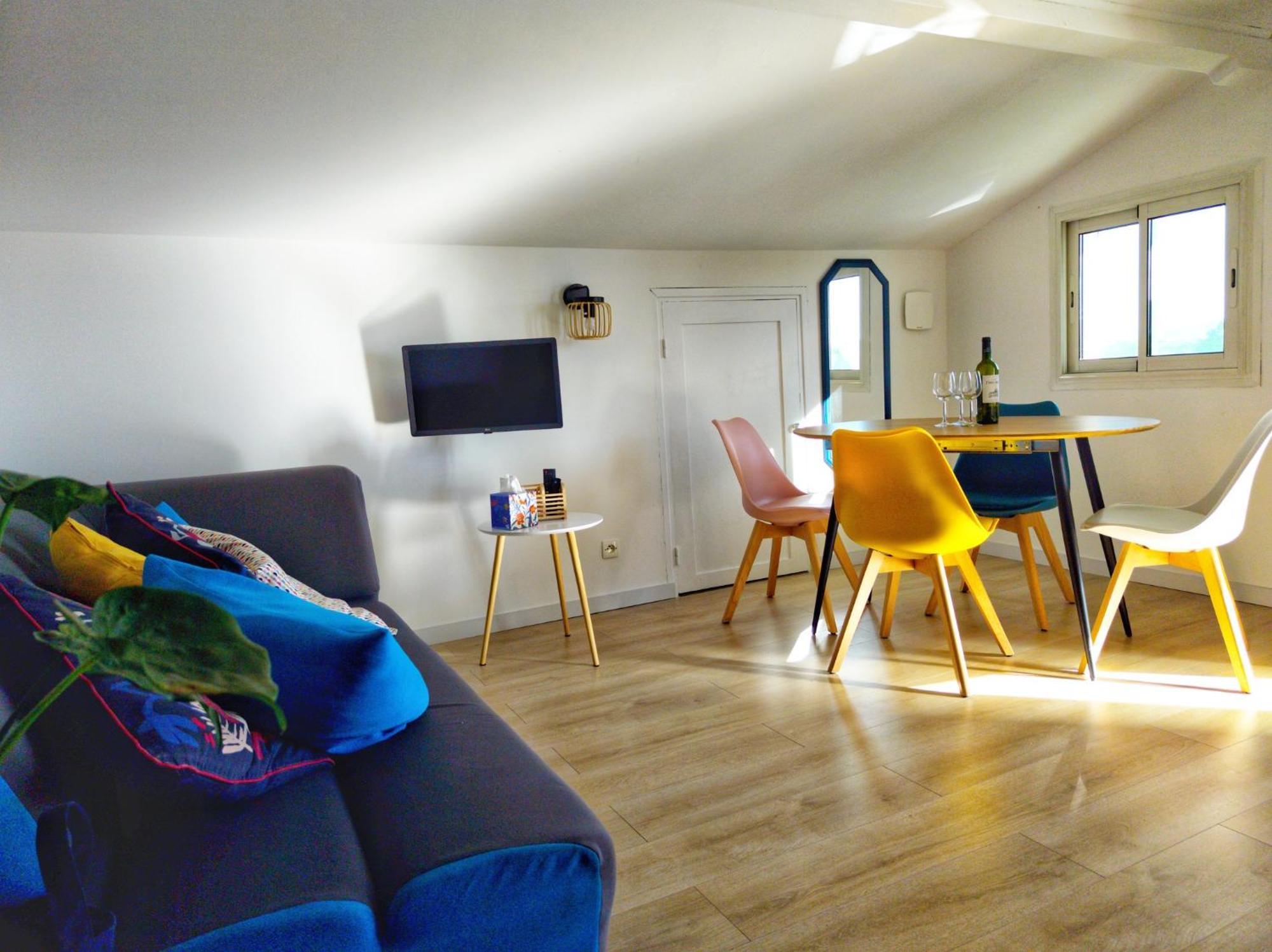Appartement Maison Des Chenes 64 - Independant With Terrasse *